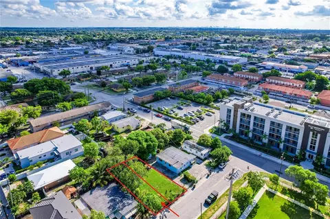 511 W 24, Hialeah, FL 33010 photo 3