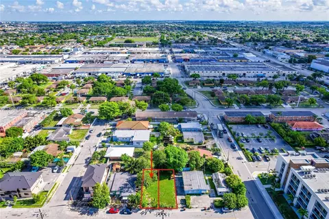 511 W 24, Hialeah, FL 33010 photo 2