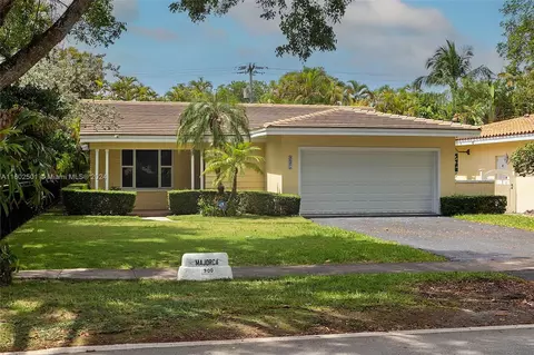 935 Majorca Ave, Coral Gables, FL 33134