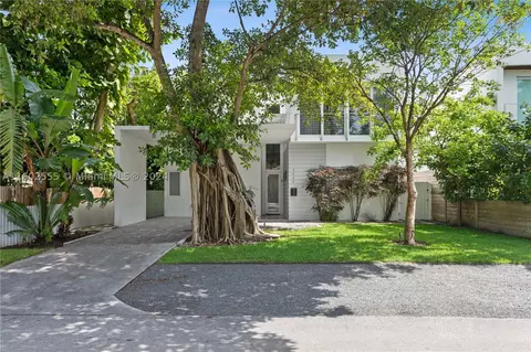 4049 Ventura Ave, Miami, FL 33133