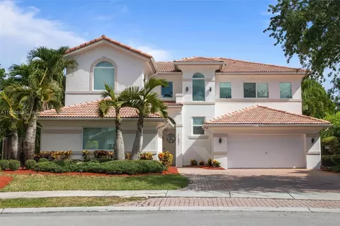 11351 NW 71st St, Doral, FL 33178