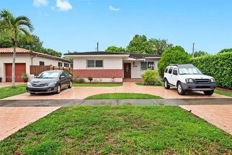 230 Lawn Way, Miami Springs, FL 33166