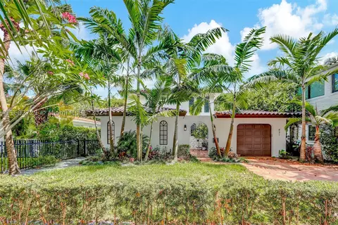 431 Alhambra Cir, Coral Gables, FL 33134