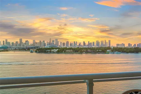 520 West Ave #805, Miami Beach, FL 33139