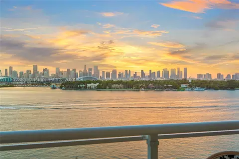 520 West Ave #805, Miami Beach, FL 33139