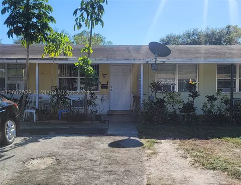 5920 NW 12th St, Sunrise, FL 33313