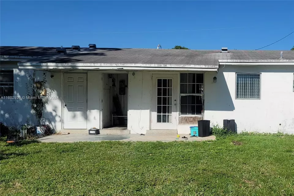 5920 NW 12th St, Sunrise, FL 33313 | 2 Photos - Movoto