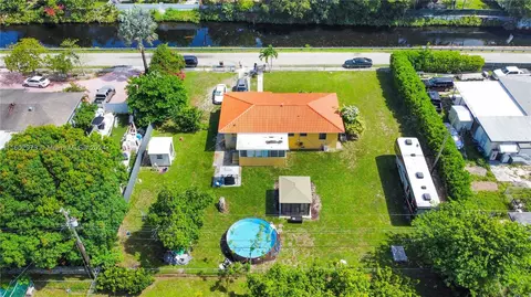 50 W 53rd St, Hialeah, FL 33012 photo 5