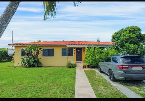 50 W 53rd St, Hialeah, FL 33012 photo 2
