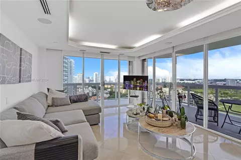 20185 E Country Club Dr #2305, Aventura, FL 33180
