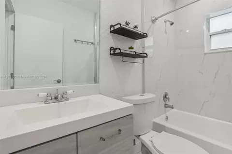 Other - 511 Forrest Dr, Miami Springs, FL 33166 photo 12 of 13