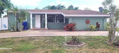 6150 Jefferson St, Hollywood, FL 33023