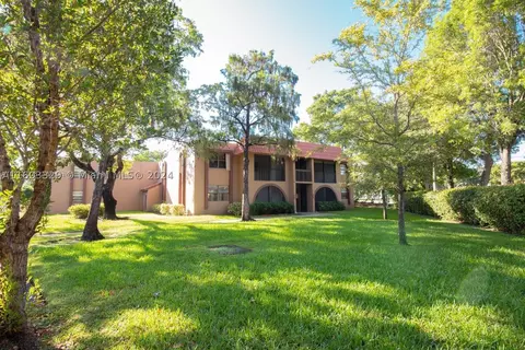 8632 NW 34th Pl #C107, Sunrise, FL 33351