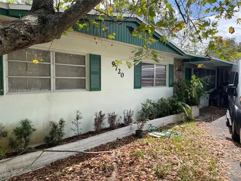9720 SW 77th St, Miami, FL 33173