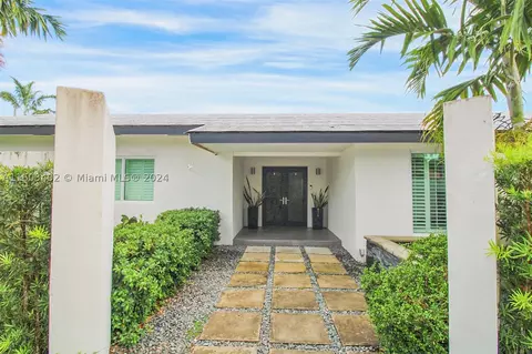 9864 SW 124th Ter, Miami, FL 33176