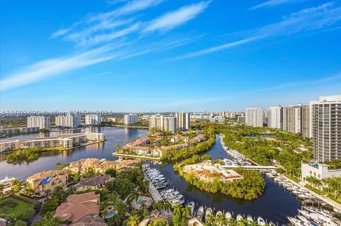 2000 Island Blvd #2809, Aventura, FL 33160