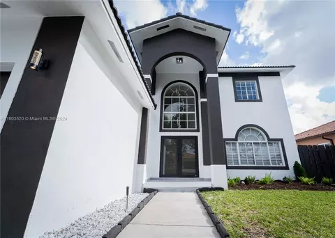 16096 SW 149th Ter, Miami, FL 33196