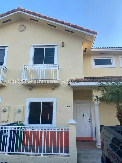 7482 NW 180th Ter #7482, Hialeah, FL 33015