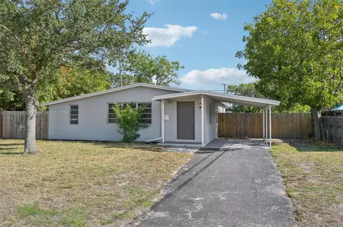 831 NE 61st St, Oakland Park, FL 33334