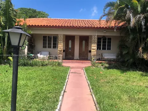 11121 NE 9th Ct, Biscayne Park, FL 33161