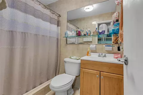 Bath - 5100 E 8th Ave, Hialeah, FL 33013 photo 3 of 3