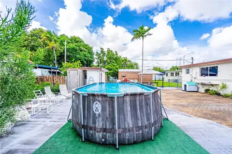Exterior - 5100 E 8th Ave, Hialeah, FL 33013 photo 6 of 11