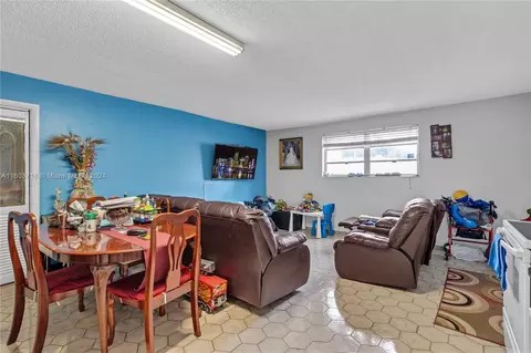 Other - 5100 E 8th Ave, Hialeah, FL 33013 photo 7 of 8