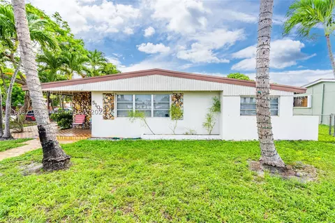 5100 E 8th Ave, Hialeah, FL 33013