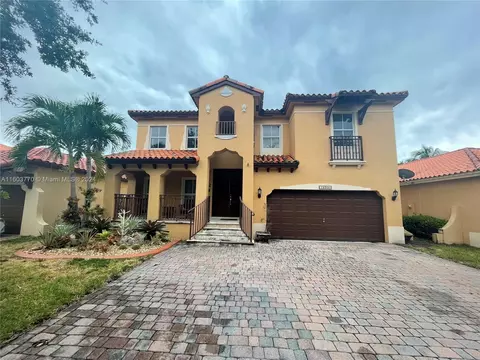 15264 SW 28th Ter, Miami, FL 33185
