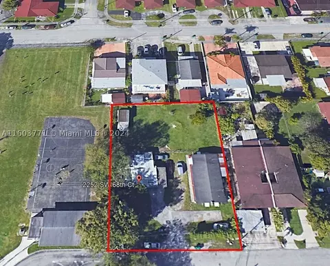 2252 SW 68th Ct, Miami, FL 33155