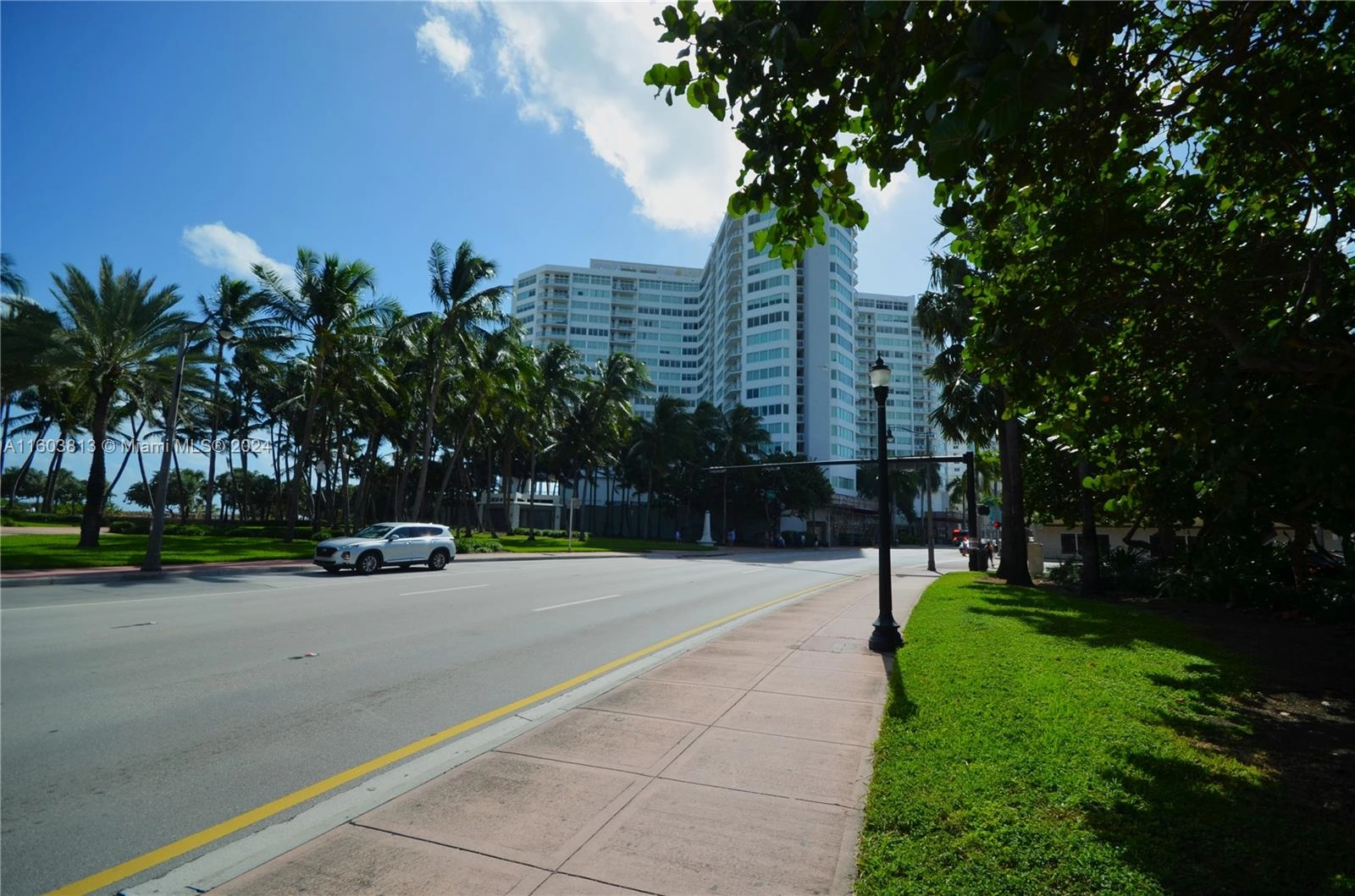 7135 Collins Ave Unit 501