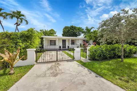 6335 SW 33rd St, Miami, FL 33155