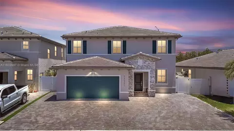 13351 SW 184th Ter, Miami, FL 33177