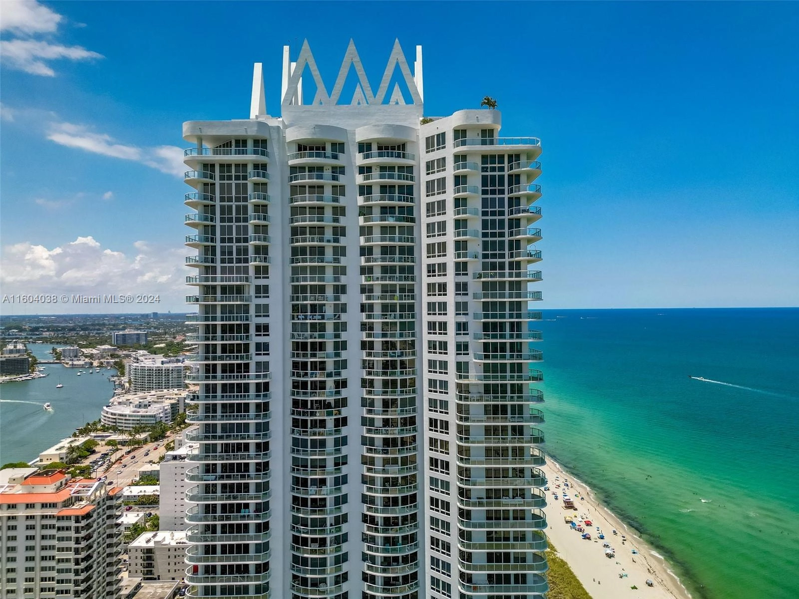 6365 Collins Ave Unit 3904  