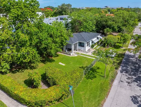 3201 Elizabeth St, Miami, FL 33133