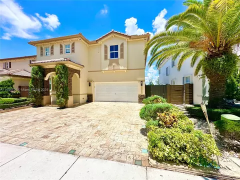 8500 NW 115th Pl, Doral, FL 33178