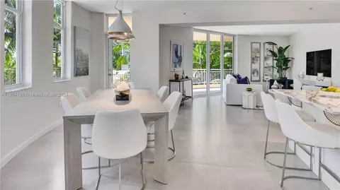 1 Century Ln #304, Miami Beach, FL 33139