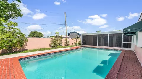 620 E 61st St, Hialeah, FL 33013 photo 39