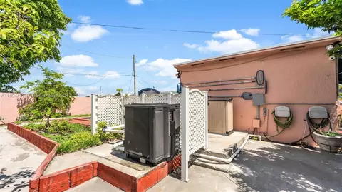 620 E 61st St, Hialeah, FL 33013 photo 47