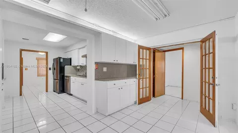 620 E 61st St, Hialeah, FL 33013 photo 22
