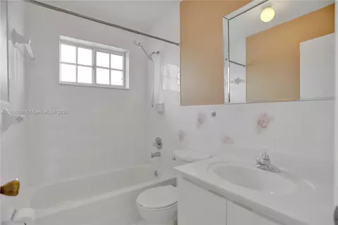 3131 W 79th Pl, Hialeah, FL 33018 photo 24