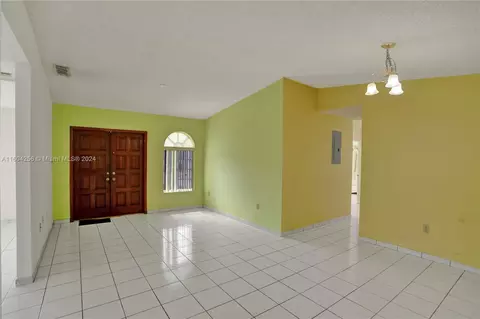 3131 W 79th Pl, Hialeah, FL 33018 photo 6
