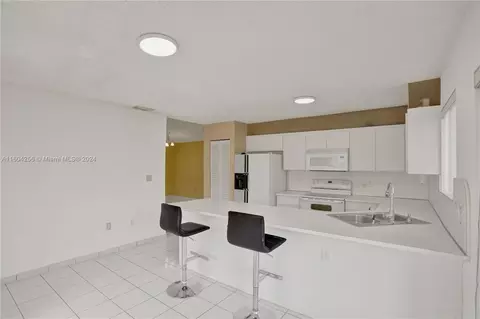 3131 W 79th Pl, Hialeah, FL 33018 photo 12