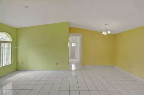 3131 W 79th Pl, Hialeah, FL 33018 photo 8