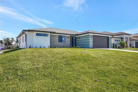 1241 NW 35th Pl, Cape Coral, FL 33993