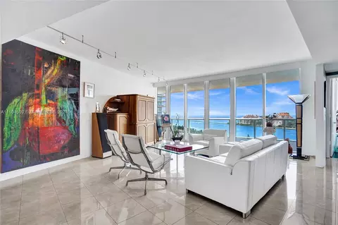 1000 S Pointe Dr #1404, Miami Beach, FL 33139