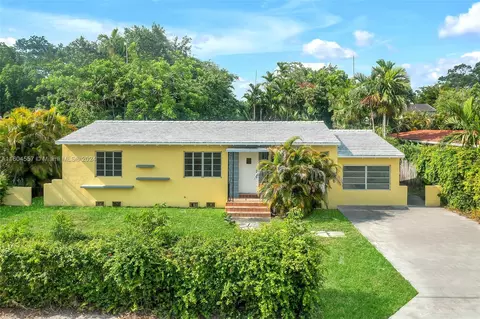 740 NE 116th St, Biscayne Park, FL 33161