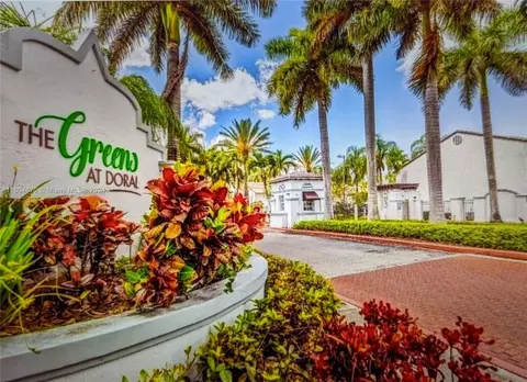 4864 NW 97th Ct #349, Doral, FL 33178