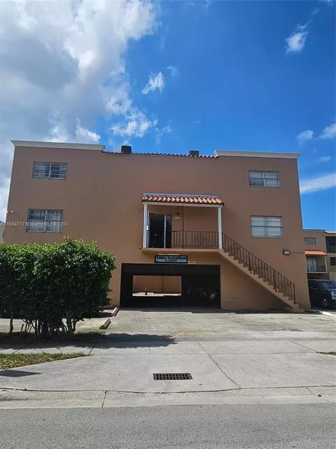 1305 W 53rd St #201, Hialeah, FL 33012
