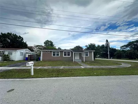590 SW 50th Ter, Margate, FL 33068